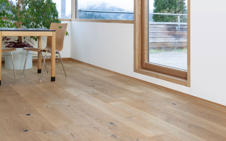 Villa by adler 35 Rustico - Eiche Natur rustico strukturiert natur geölt - 14 x 186 x 1800/2000 mm
