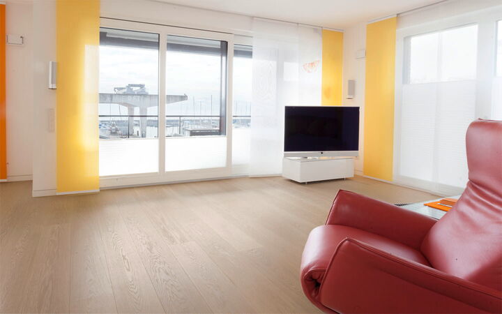 Villa by adler - Eiche Mallorca premium strukturiert farbig geölt - 15 x 240 x 2200/2400 mm