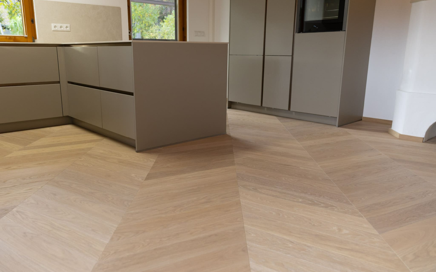 Exclusive herringbone in a special format