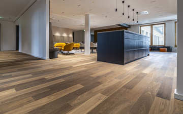 Elegance G30 im edlen Büro