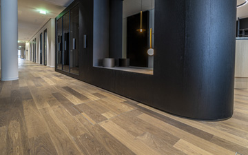Elegance G30 im edlen Büro