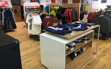 BMW Motorrad Shop in Shop - Bild 3
