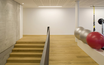 Staircase of the Center of Physiotherapy Körperwerk - Photo 1