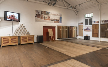 Showroom Detail